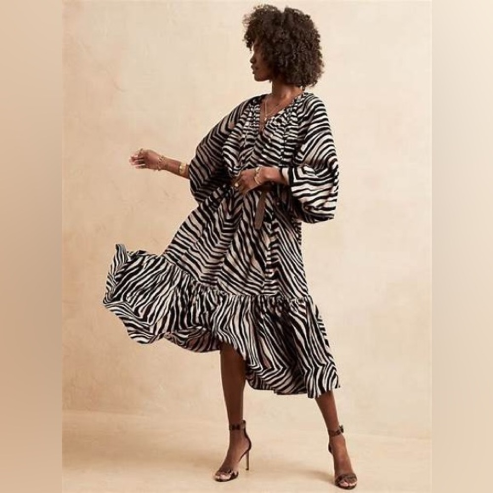 Banana Republic Tall Silk Habotai Tiered Midi Dress in Zebra